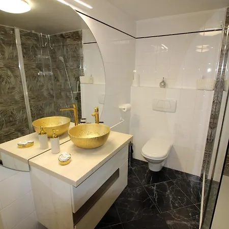 Casa Heli Ii Apartment